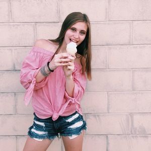 Meet your Posher, Anna